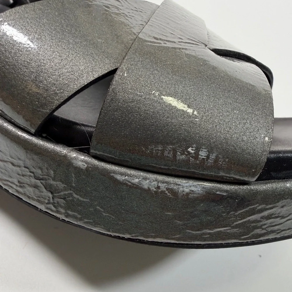 Kork-Ease Metallic Pewter Grey Platform Wedge Sandals Minimalist Womens Size 9